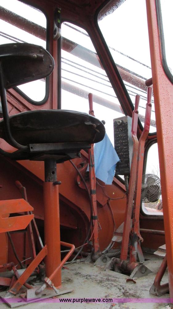 image for item G9080 1975 Bantam T350A crane