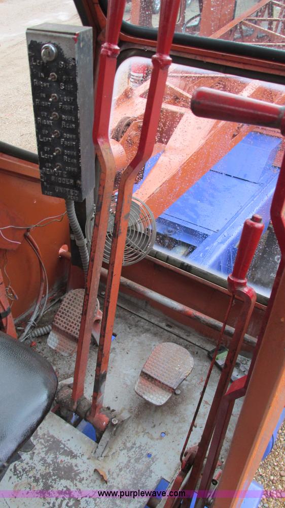 image for item G9080 1975 Bantam T350A crane