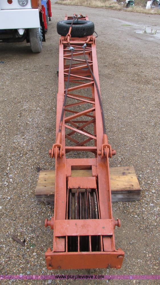 image for item G9080 1975 Bantam T350A crane