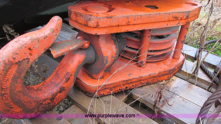 image for item G9080 1975 Bantam T350A crane