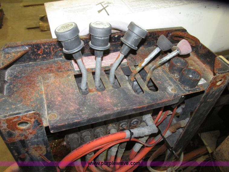 image for item G9897 2003 Terex Hi Ranger SC45 truck boom