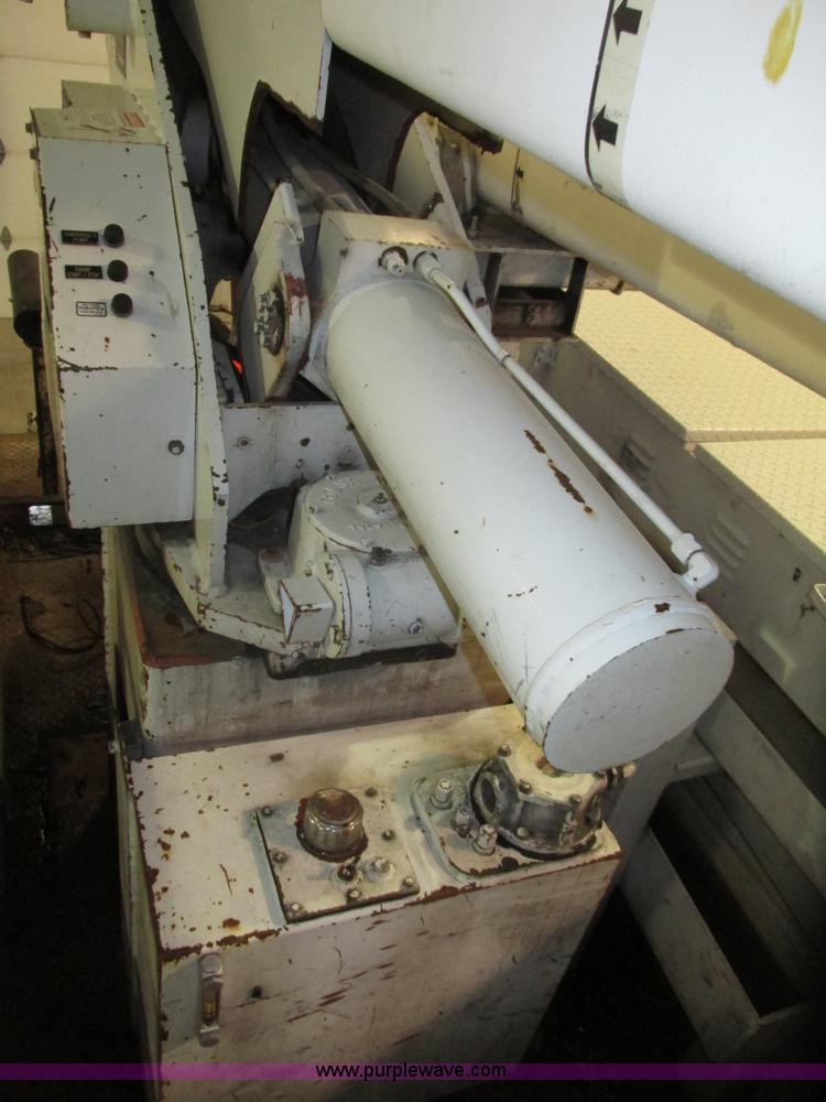 image for item G9897 2003 Terex Hi Ranger SC45 truck boom