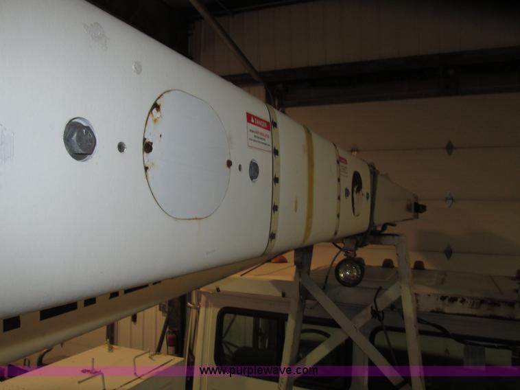 image for item G9897 2003 Terex Hi Ranger SC45 truck boom