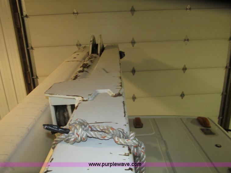 image for item G9897 2003 Terex Hi Ranger SC45 truck boom