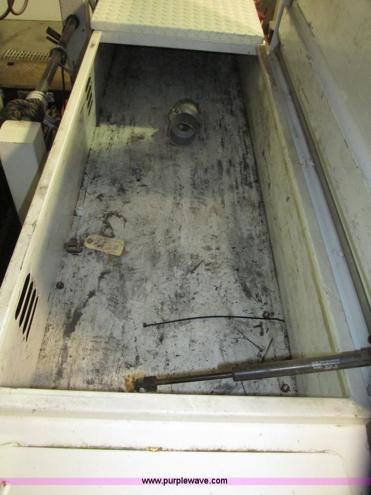 image for item G9897 2003 Terex Hi Ranger SC45 truck boom