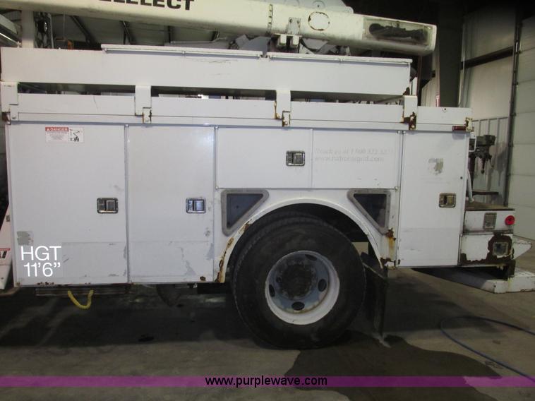 image for item G9897 2003 Terex Hi Ranger SC45 truck boom