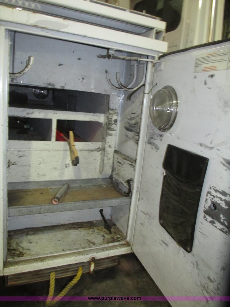 image for item G9897 2003 Terex Hi Ranger SC45 truck boom