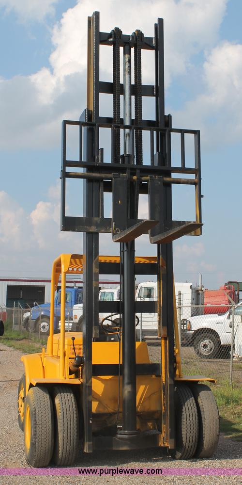 image for item H1710 Hyster rough terrain forklift