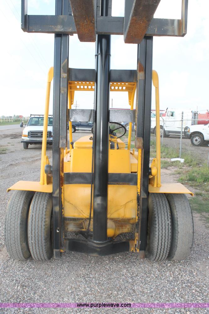 image for item H1710 Hyster rough terrain forklift