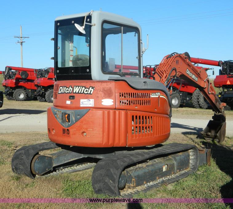 image for item H2345 2003 Ditch Witch MX45 compact excavator