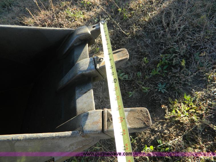 image for item H2345 2003 Ditch Witch MX45 compact excavator