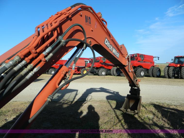 image for item H2345 2003 Ditch Witch MX45 compact excavator