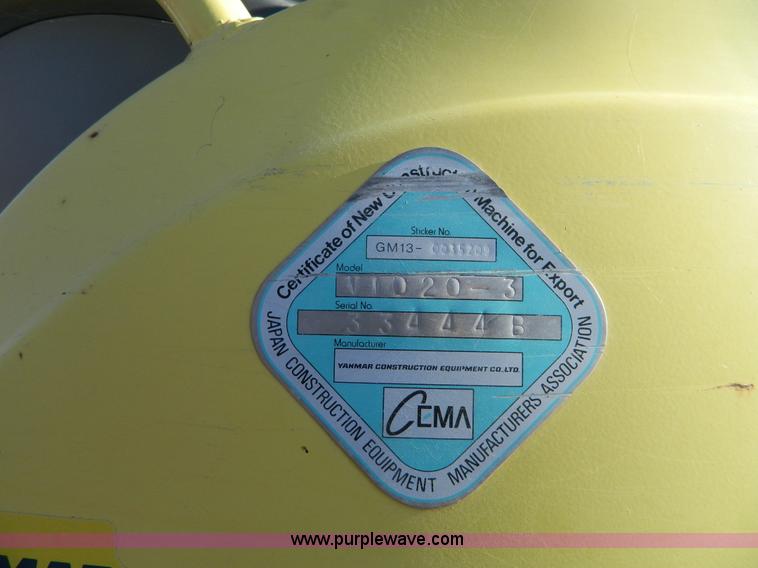 image for item H2346 2006 Yanmar V1020-3 mini excavator