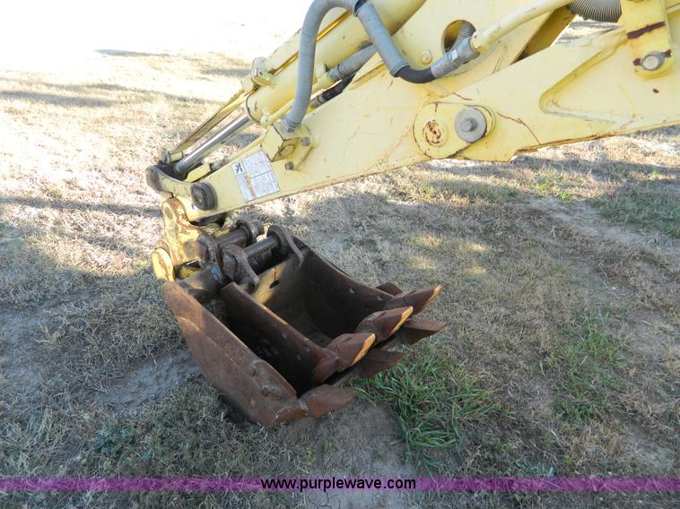 image for item H2346 2006 Yanmar V1020-3 mini excavator