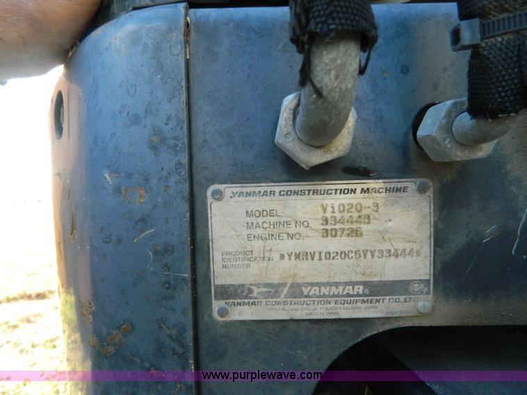 image for item H2346 2006 Yanmar V1020-3 mini excavator