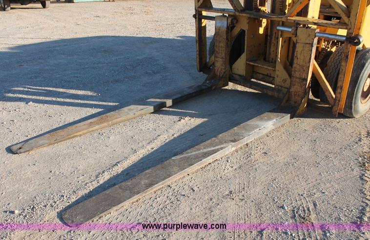 image for item H5532 Gerlinger PH-130 forklift