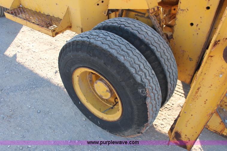 image for item H5532 Gerlinger PH-130 forklift