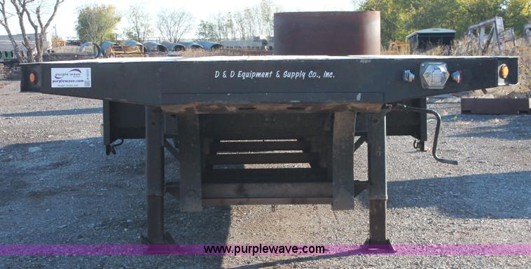 image for item H5533 1997 Wabash spread axle drop deck trailer