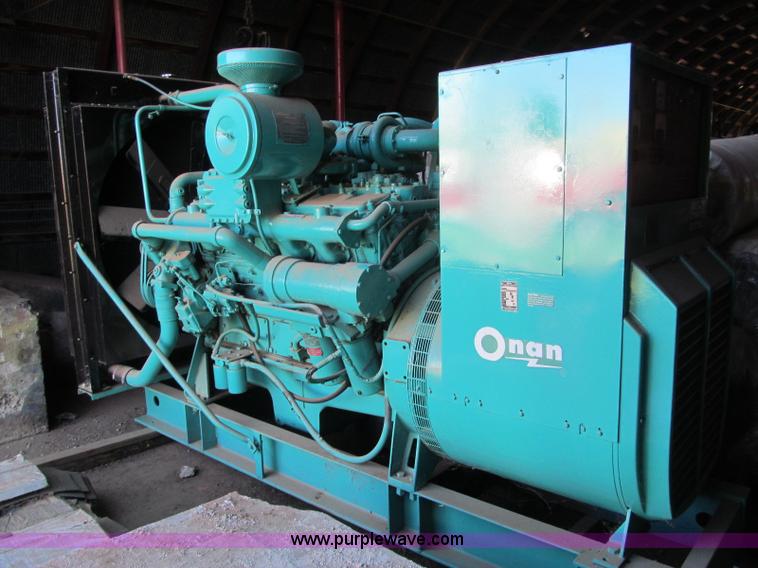 image for item H5597 Onan 400DFV-4XR811567C generator