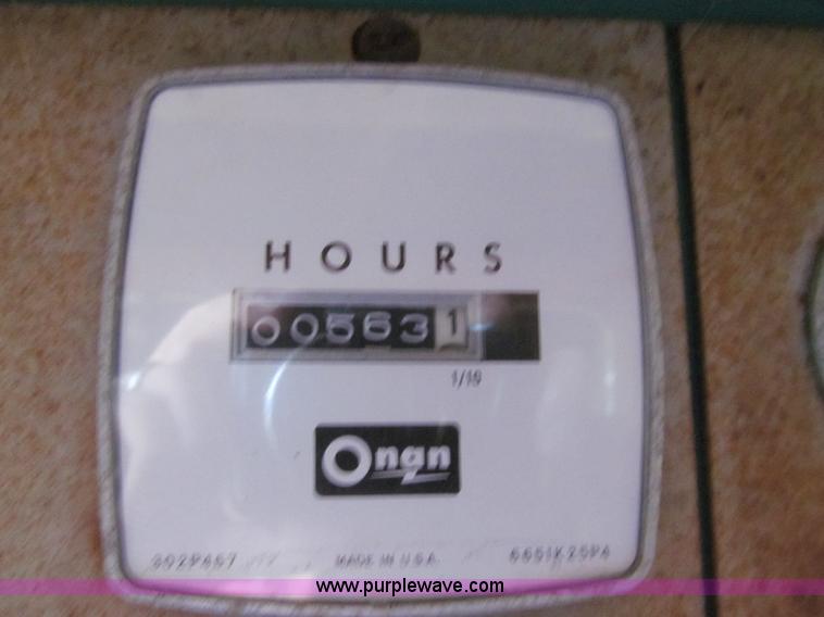 image for item H5597 Onan 400DFV-4XR811567C generator