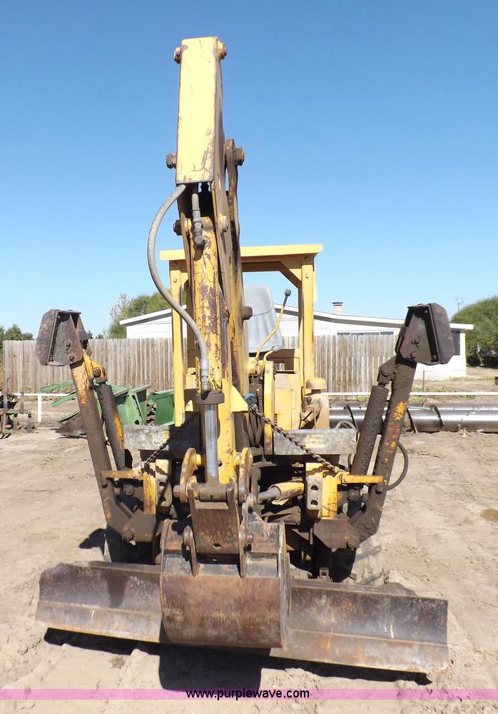 image for item H9010 Vermeer M-70 trencher