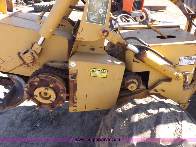 image for item H9010 Vermeer M-70 trencher