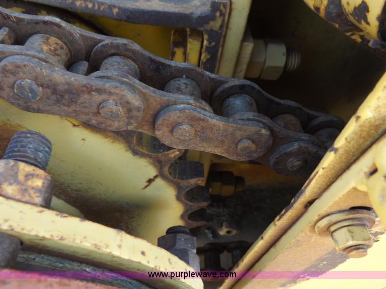 image for item H9010 Vermeer M-70 trencher