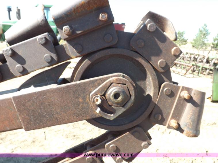 image for item H9010 Vermeer M-70 trencher