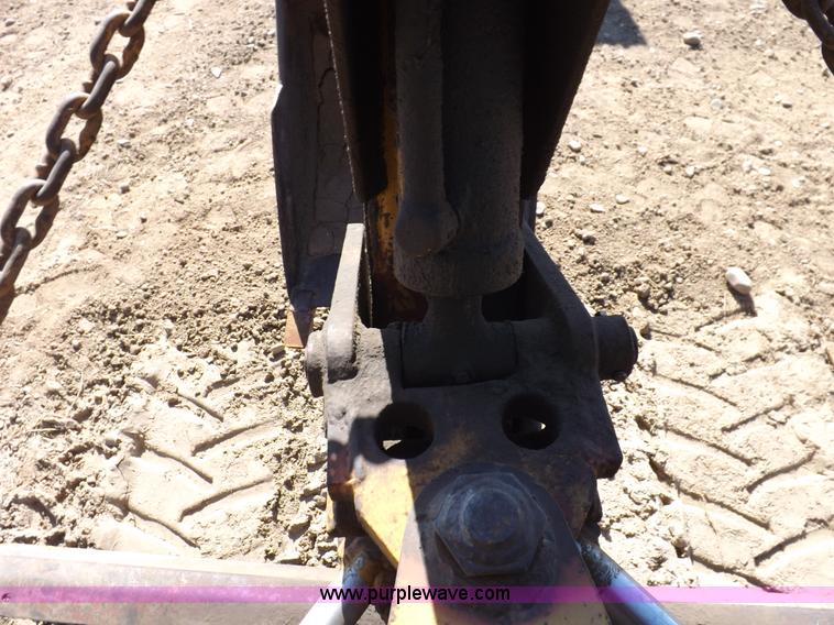 image for item H9010 Vermeer M-70 trencher