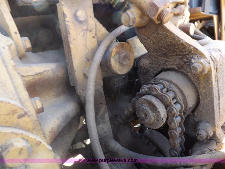 image for item H9010 Vermeer M-70 trencher