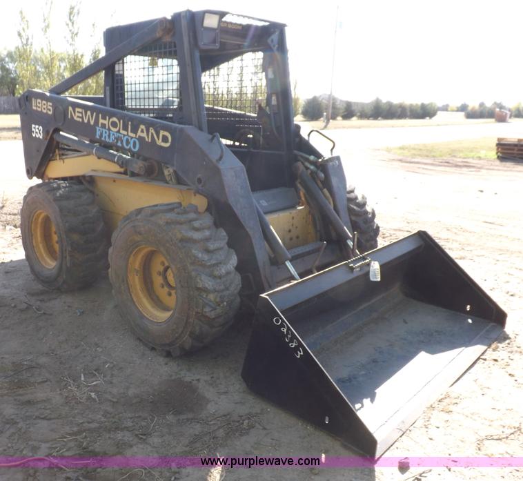 image for item H9012 1999 New Holland LX985 skid steer