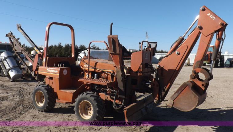 image for item H9020 Ditch Witch 4010 trencher