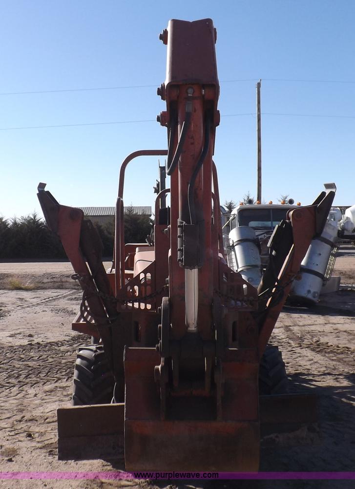 image for item H9020 Ditch Witch 4010 trencher