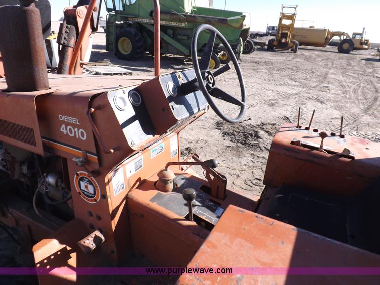 image for item H9020 Ditch Witch 4010 trencher