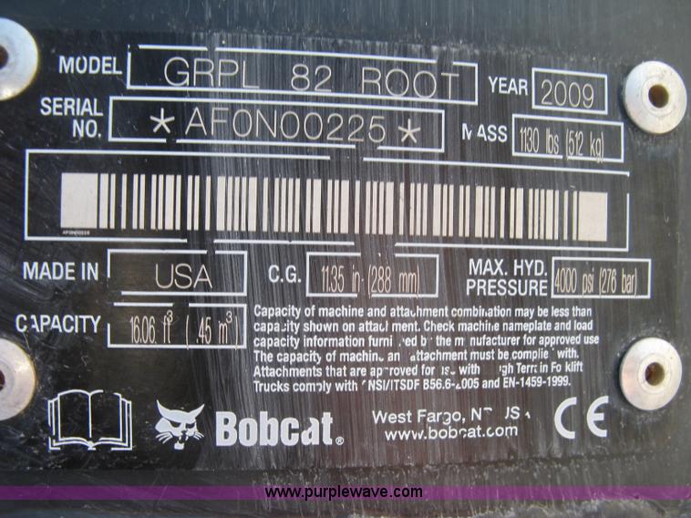 image for item H9377 2009 Bobcat root grapple bucket