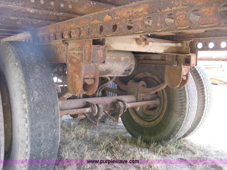 image for item H9471 1978 Dorsey dry van trailer