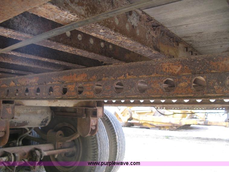 image for item H9471 1978 Dorsey dry van trailer