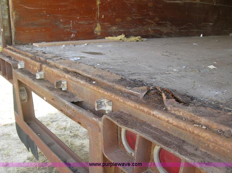 image for item H9471 1978 Dorsey dry van trailer