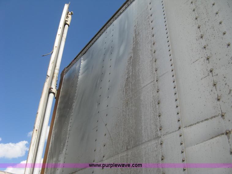 image for item H9471 1978 Dorsey dry van trailer