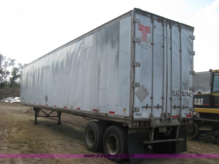 image for item H9472 1980 Budd dry van trailer