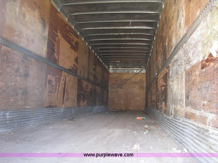 image for item H9472 1980 Budd dry van trailer