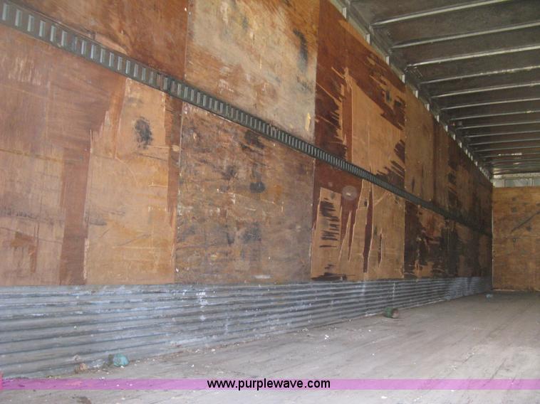 image for item H9472 1980 Budd dry van trailer