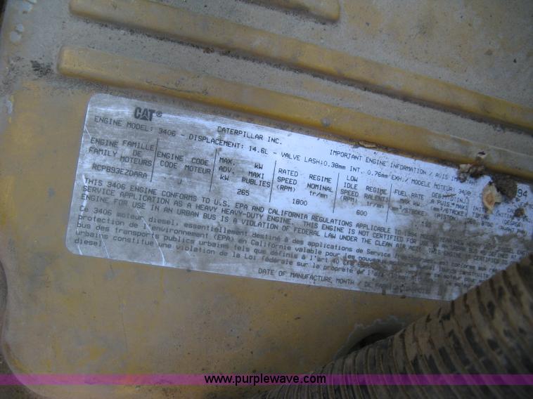 image for item H9474 1995 Ford Aeromax L9000 semi truck