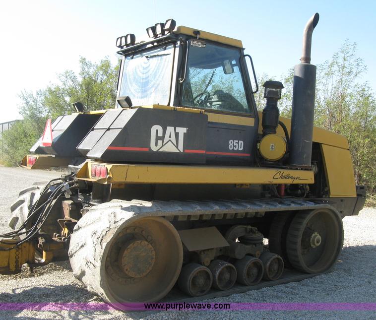 image for item H9476 1996 Caterpillar Challenger 85D tractor