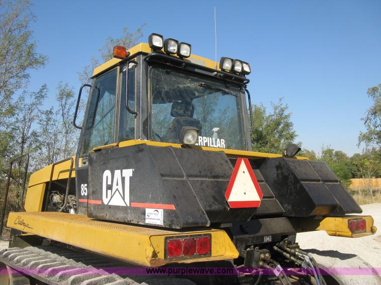 image for item H9476 1996 Caterpillar Challenger 85D tractor