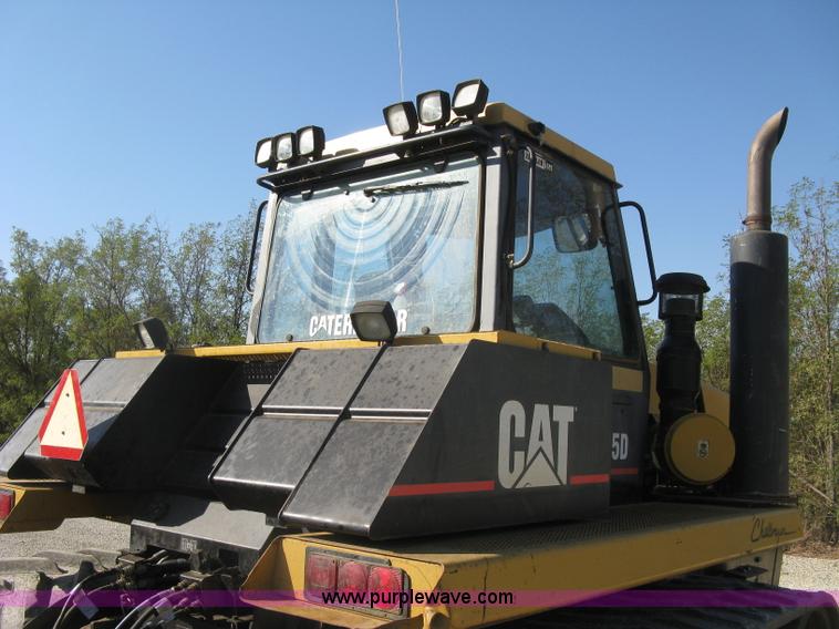 image for item H9476 1996 Caterpillar Challenger 85D tractor
