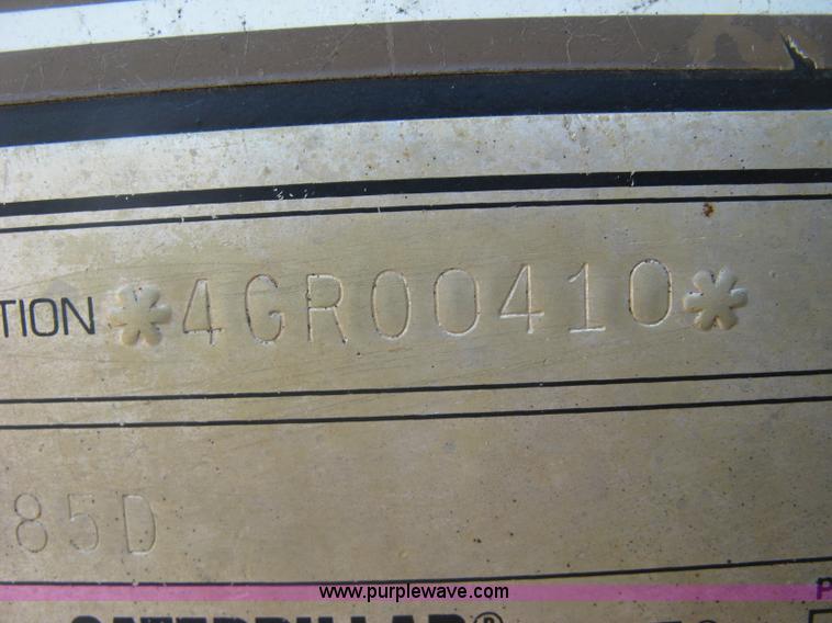 image for item H9476 1996 Caterpillar Challenger 85D tractor