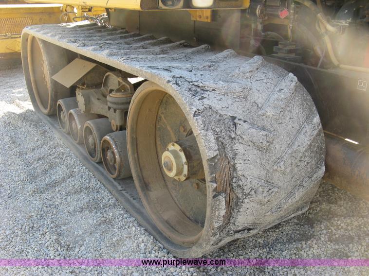 image for item H9476 1996 Caterpillar Challenger 85D tractor