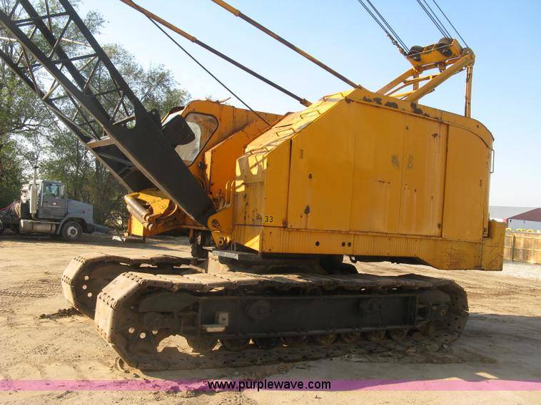 image for item H9477 American 795C lattice boom crane