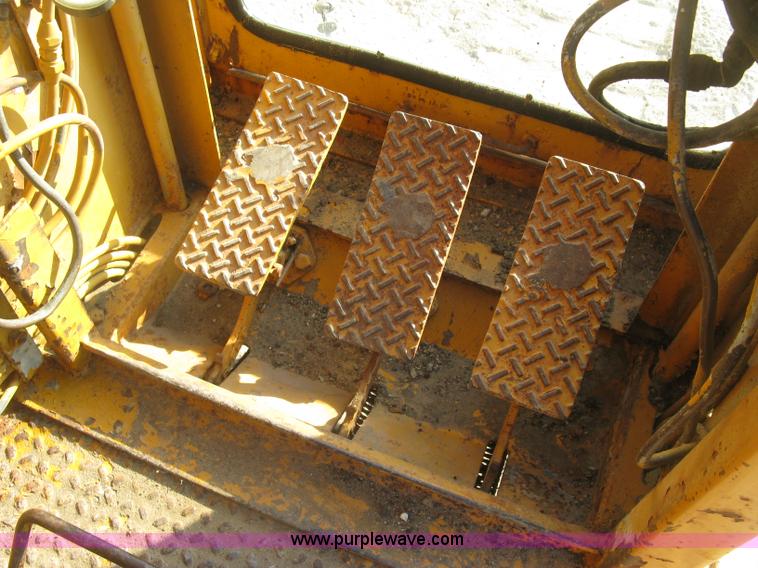 image for item H9477 American 795C lattice boom crane